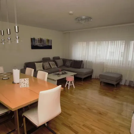 Luxury In * Štutgart