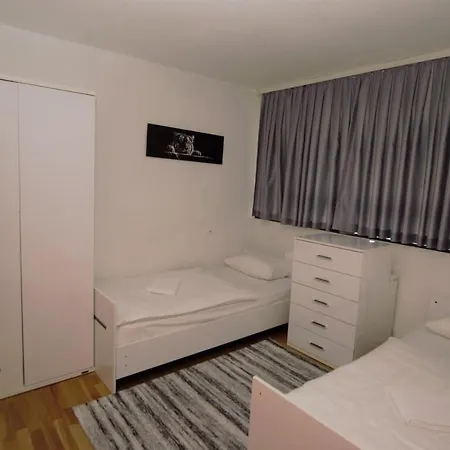 Luxury In Apartmán Štutgart